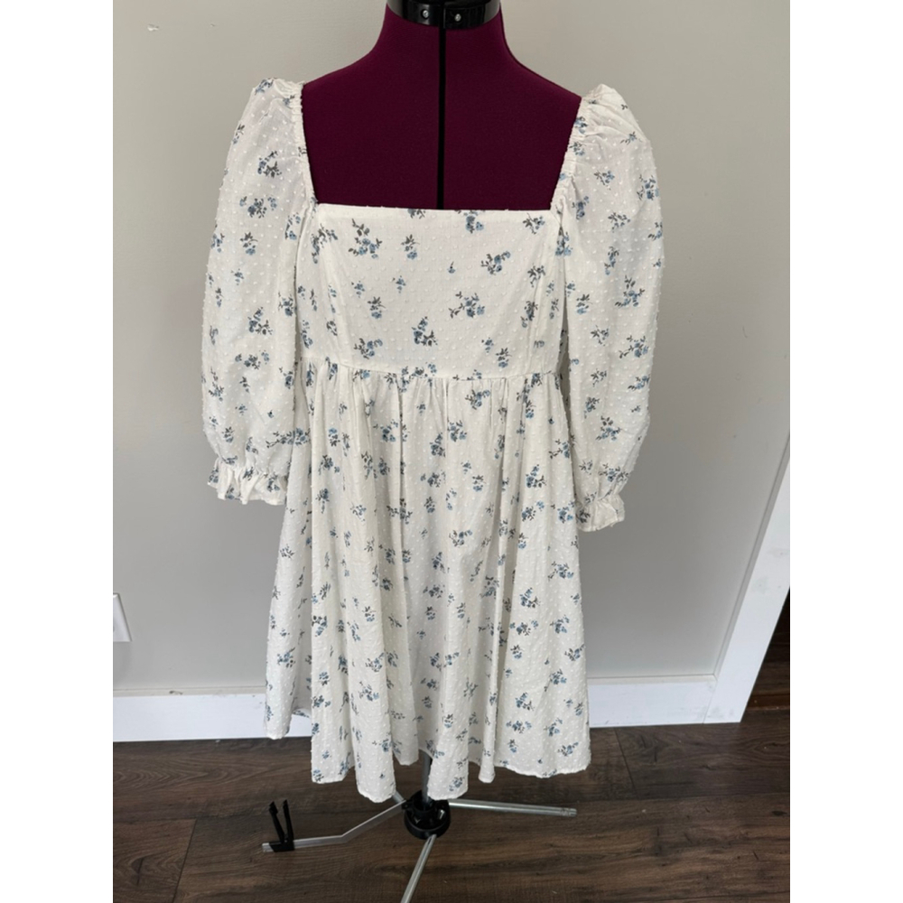 Altar’d State Blue Floral Puff Babydoll Medium